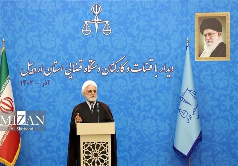 محسنی‌اژه‌ای: احکام قضایی بدون دلیل بر زمین نمانند/ جذب ۱۰ هزار نیرو در شورا‌های حل اختلاف