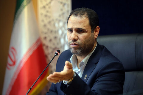  عقد قرارداد و کسب درآمد