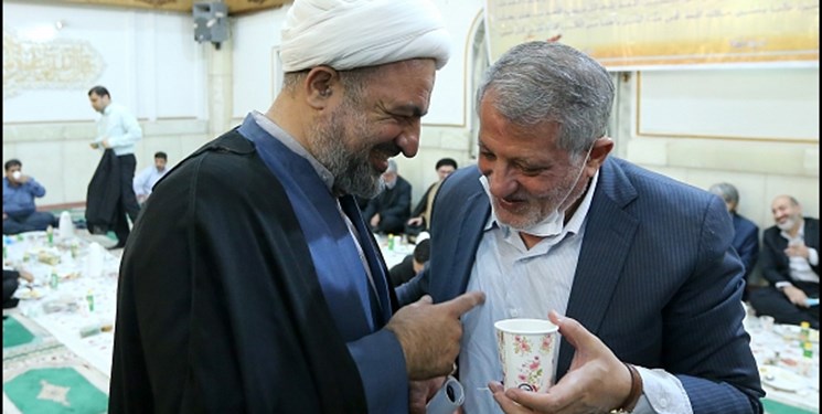 بگومگوی محسن هاشمی و حمید رسایی بر سر «استخر فرح» 