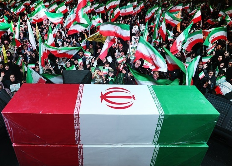 حمله به ناوشکن دنا مصداق آشکار نقض قواعد حقوق بشردوستانه بین‌الملل است